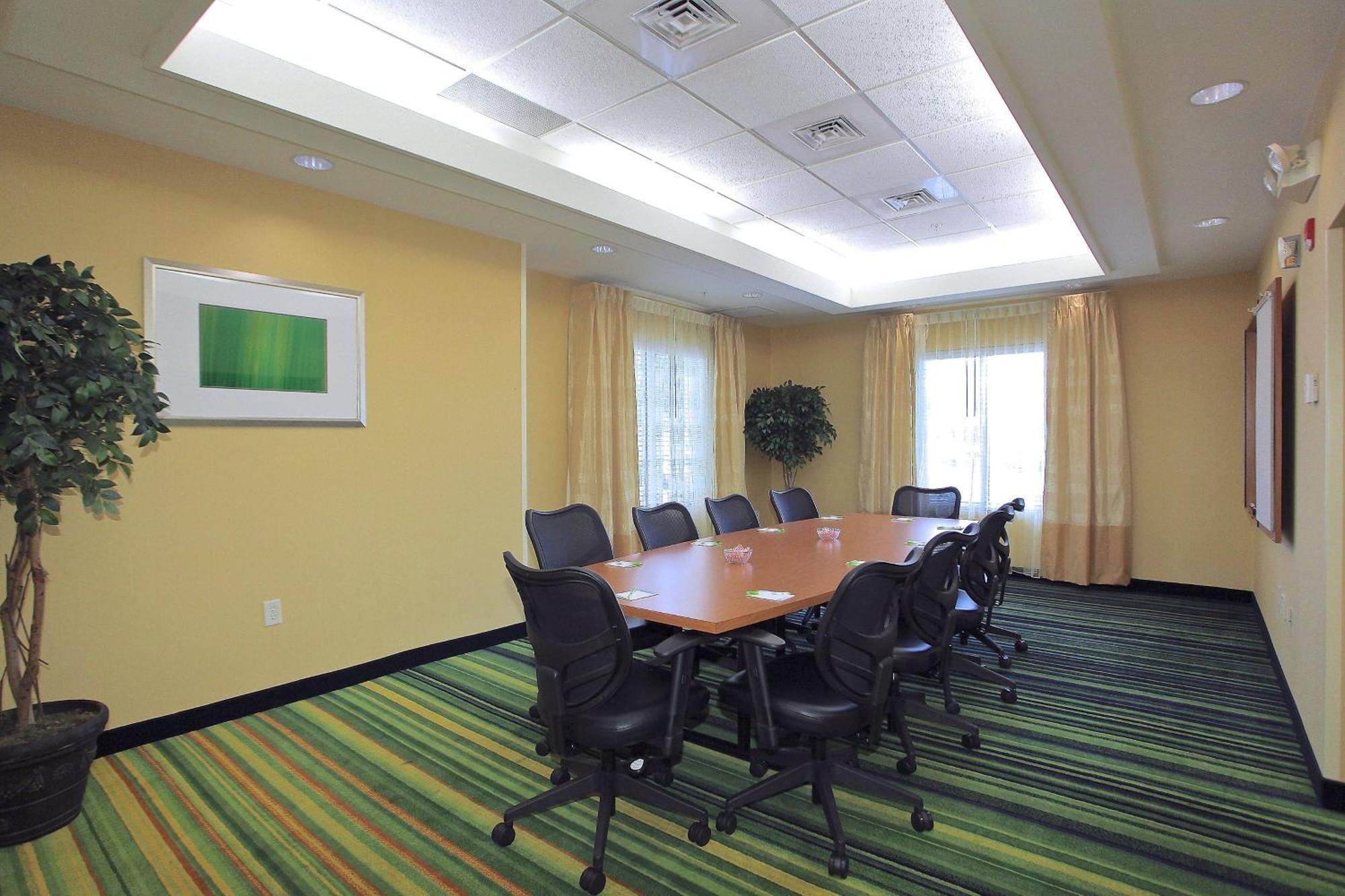 Fairfield And Jacksonville Hotel 3*